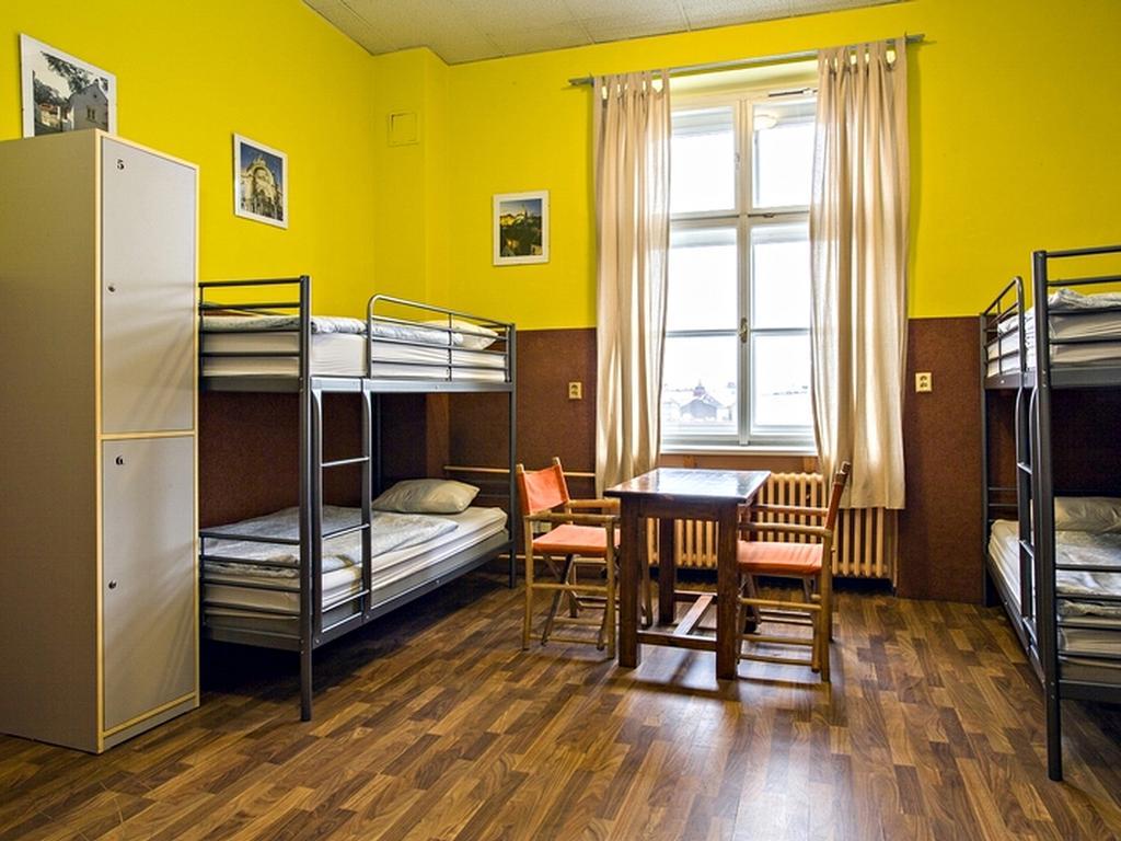 A Plus Hotel & Hostelプラハ エクステリア 写真